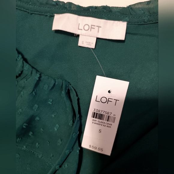 Loft Ruffle Tie Neck Blouse, Size Small in Brilliant Emerald - Picture 4 of 5